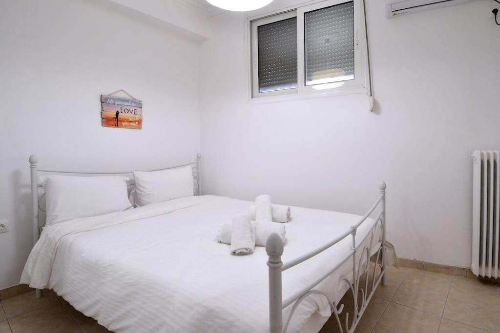 Minimal Apartment At The Foot Of The Odeon Of ... Atény Exteriér fotografie